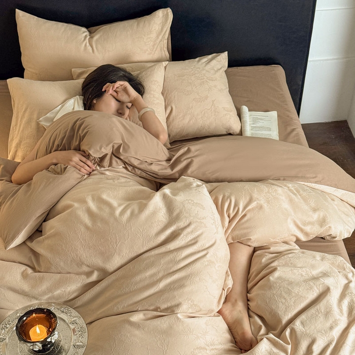 91家纺网 家纺一手货源 找家纺 佰亿莱 2026新款新疆长绒棉60支水洗提花四件套 花遇棕