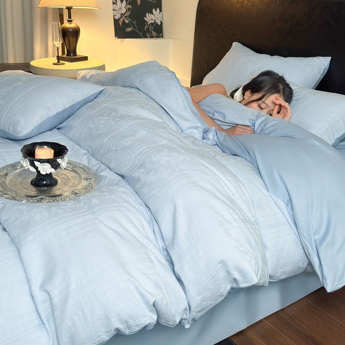 91家纺网 家纺一手货源 找家纺 佰亿莱 2026新款新疆长绒棉60支水洗提花四件套 海之蓝