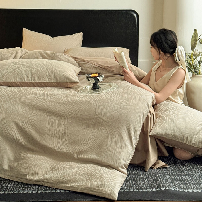 91家纺网 家纺一手货源 找家纺 佰亿莱 2026新款新疆长绒棉60支水洗提花四件套 素咖