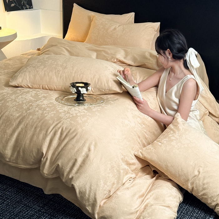 91家纺网 家纺一手货源 找家纺 佰亿莱 2026新款新疆长绒棉60支水洗提花四件套 浅杏清欢