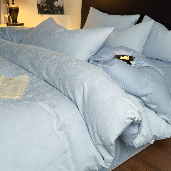 91家纺网 家纺一手货源 找家纺 佰亿莱 2026新款新疆长绒棉60支水洗提花四件套 海之蓝