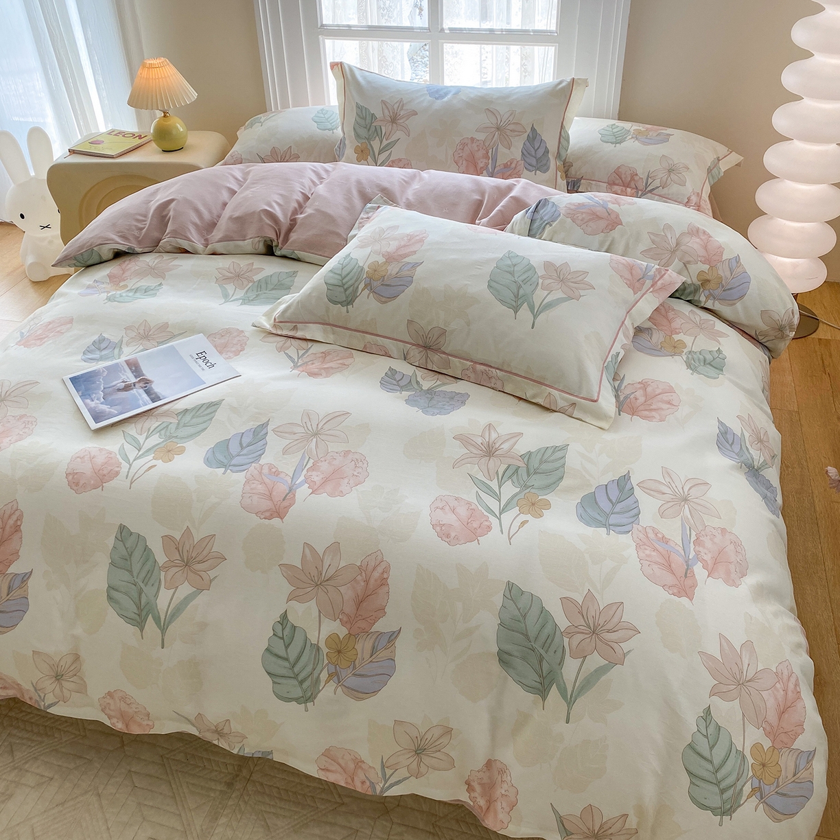 91家纺网 家纺一手货源 找家纺 钰锦铂2026新款直播爆款全棉四件套13070吊边床单一字绣印花纯棉三件套四件套 叶缦-米