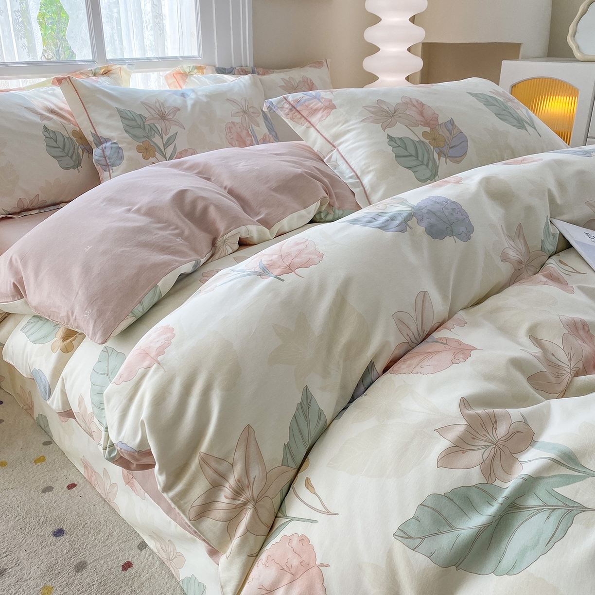 91家纺网 家纺一手货源 找家纺 钰锦铂2026新款直播爆款全棉四件套13070吊边床单一字绣印花纯棉三件套四件套 叶缦-米