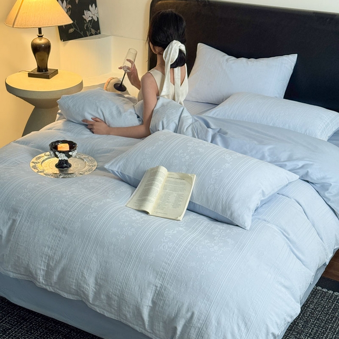 91家纺网 家纺一手货源 找家纺 佰亿莱 2026新款新疆长绒棉60支水洗提花四件套 海之蓝