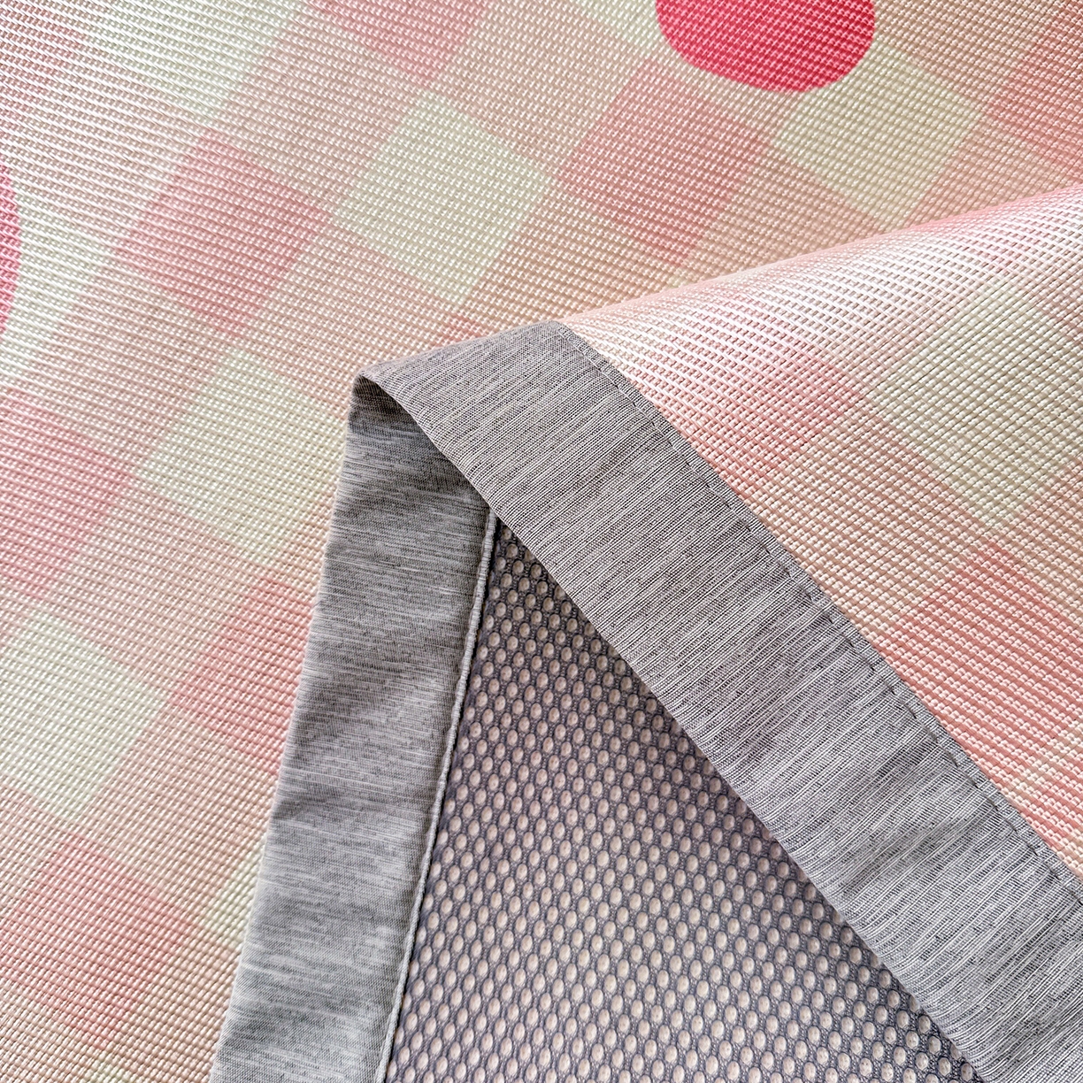 91家纺网 家纺一手货源 找家纺 懒猫家纺 2026新款250D数码印花宽边圆网冰丝凉席 花开狗狗