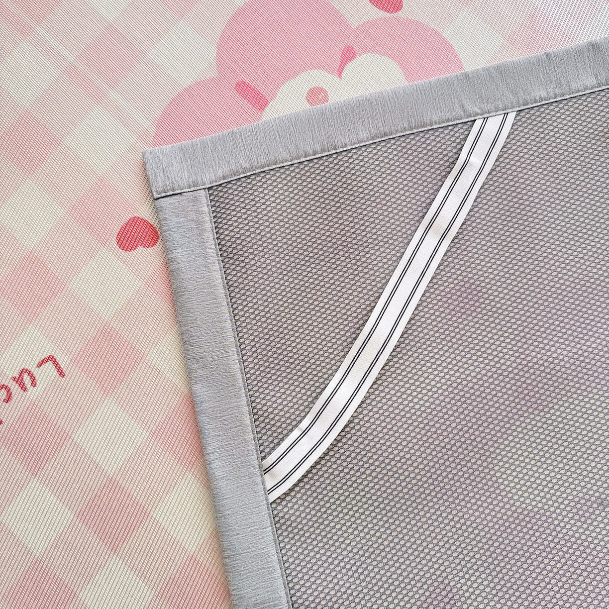 91家纺网 家纺一手货源 找家纺 懒猫家纺 2026新款250D数码印花宽边圆网冰丝凉席 花开狗狗