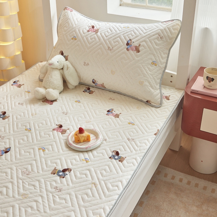 91家纺网 家纺一手货源 找家纺 舒居家纺 2026新款学生床全棉软床垫床盖 围脖狗狗