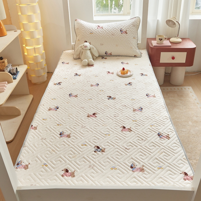 91家纺网 家纺一手货源 找家纺 舒居家纺 2026新款学生床全棉软床垫床盖 围脖狗狗