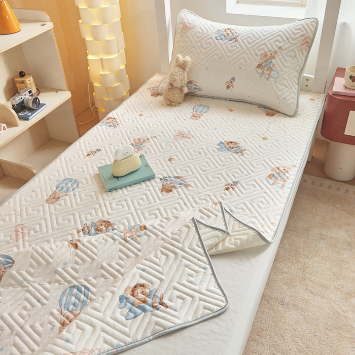 91家纺网 家纺一手货源 找家纺 舒居家纺 2026新款学生床全棉软床垫床盖 嘉年华