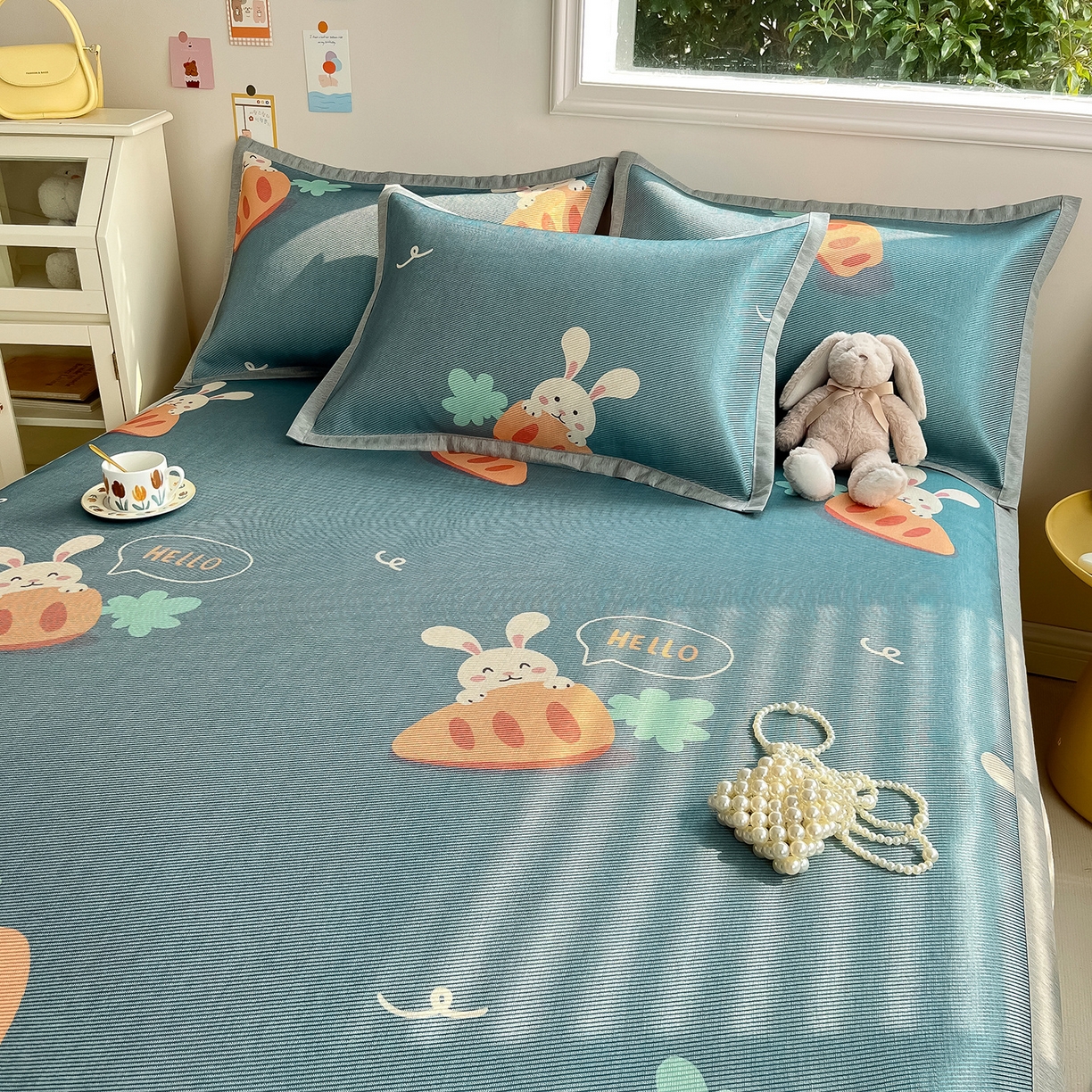 91家纺网 家纺一手货源 找家纺 懒猫家纺 2026新款250D数码印花宽边圆网冰丝凉席 萝卜兔