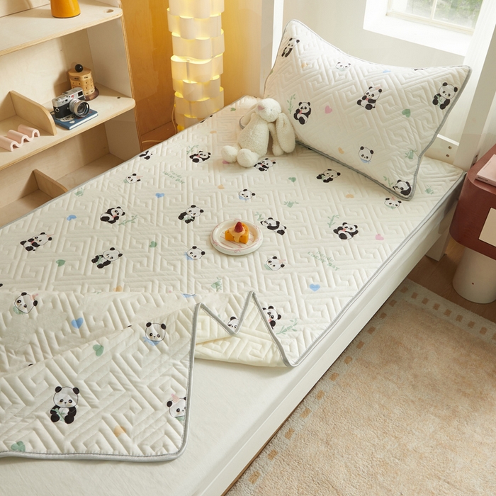 91家纺网 家纺一手货源 找家纺 舒居家纺 2026新款学生床全棉软床垫床盖 熊猫彩绘