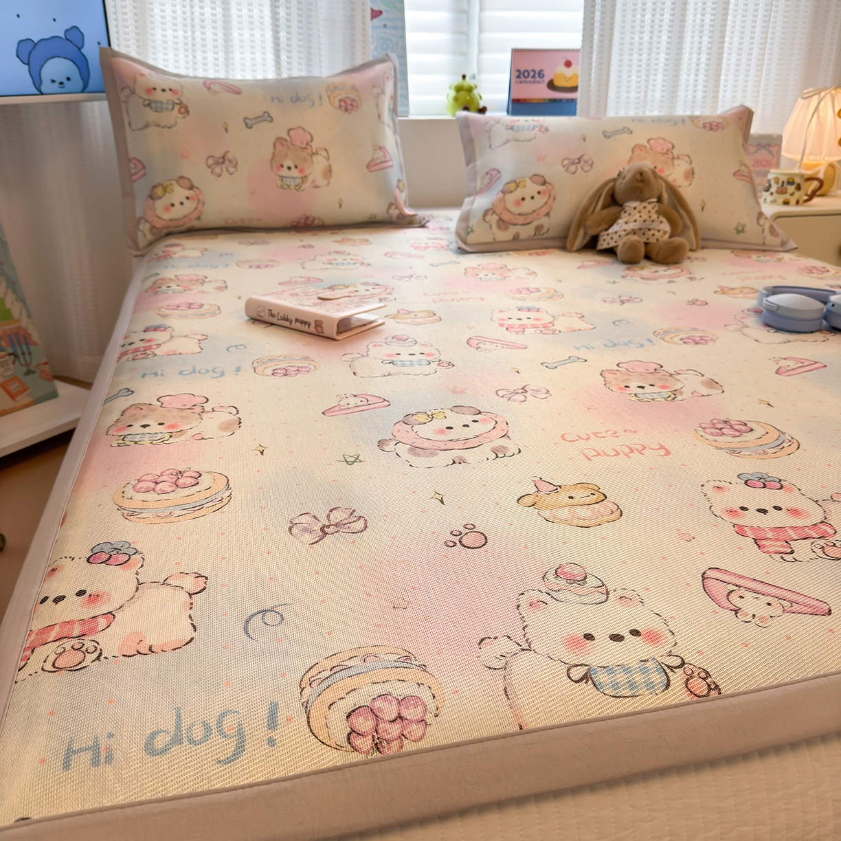 91家纺网 家纺一手货源 找家纺 懒猫家纺 2026新款250D数码印花宽边圆网冰丝凉席 奶芙小狗