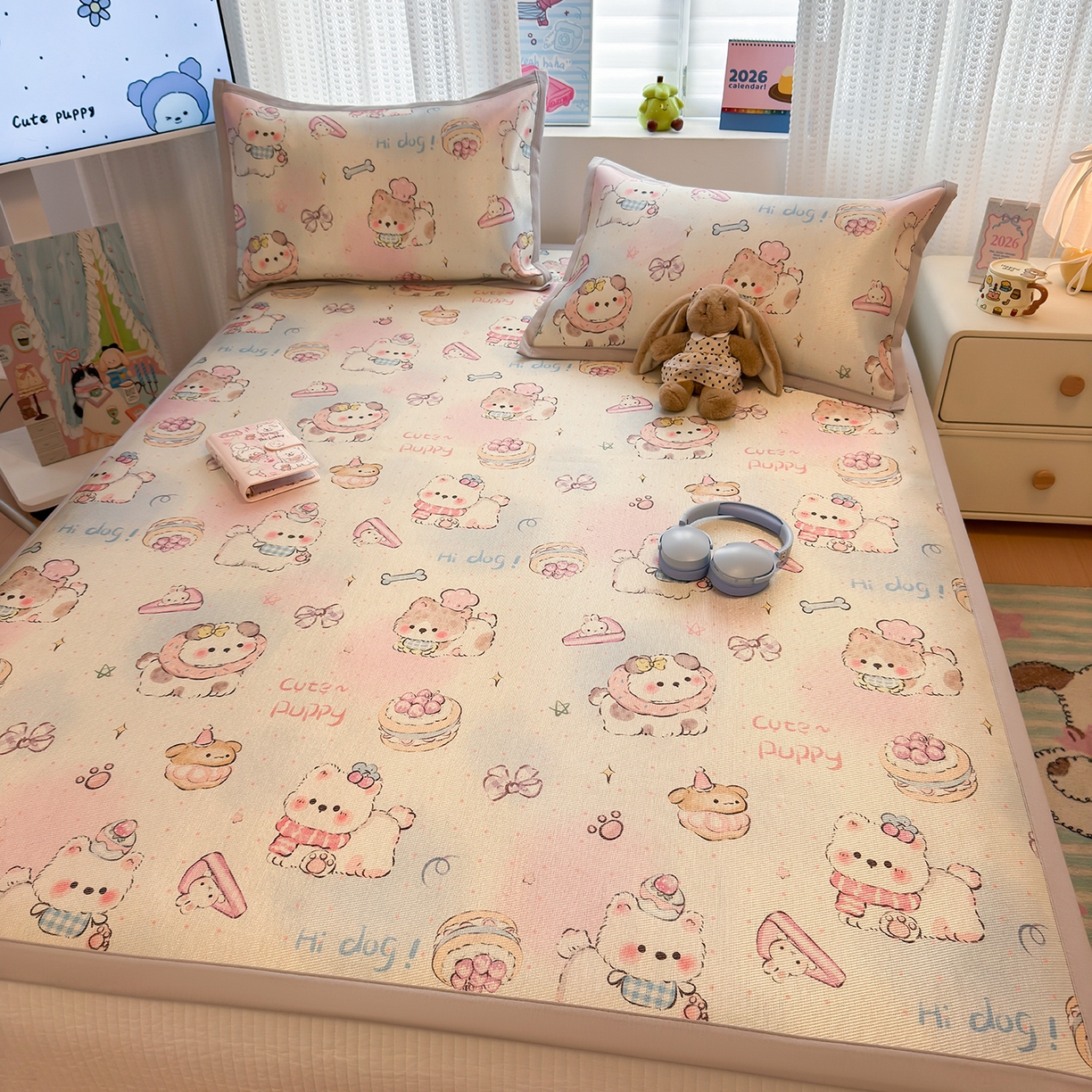 91家纺网 家纺一手货源 找家纺 懒猫家纺 2026新款250D数码印花宽边圆网冰丝凉席 奶芙小狗