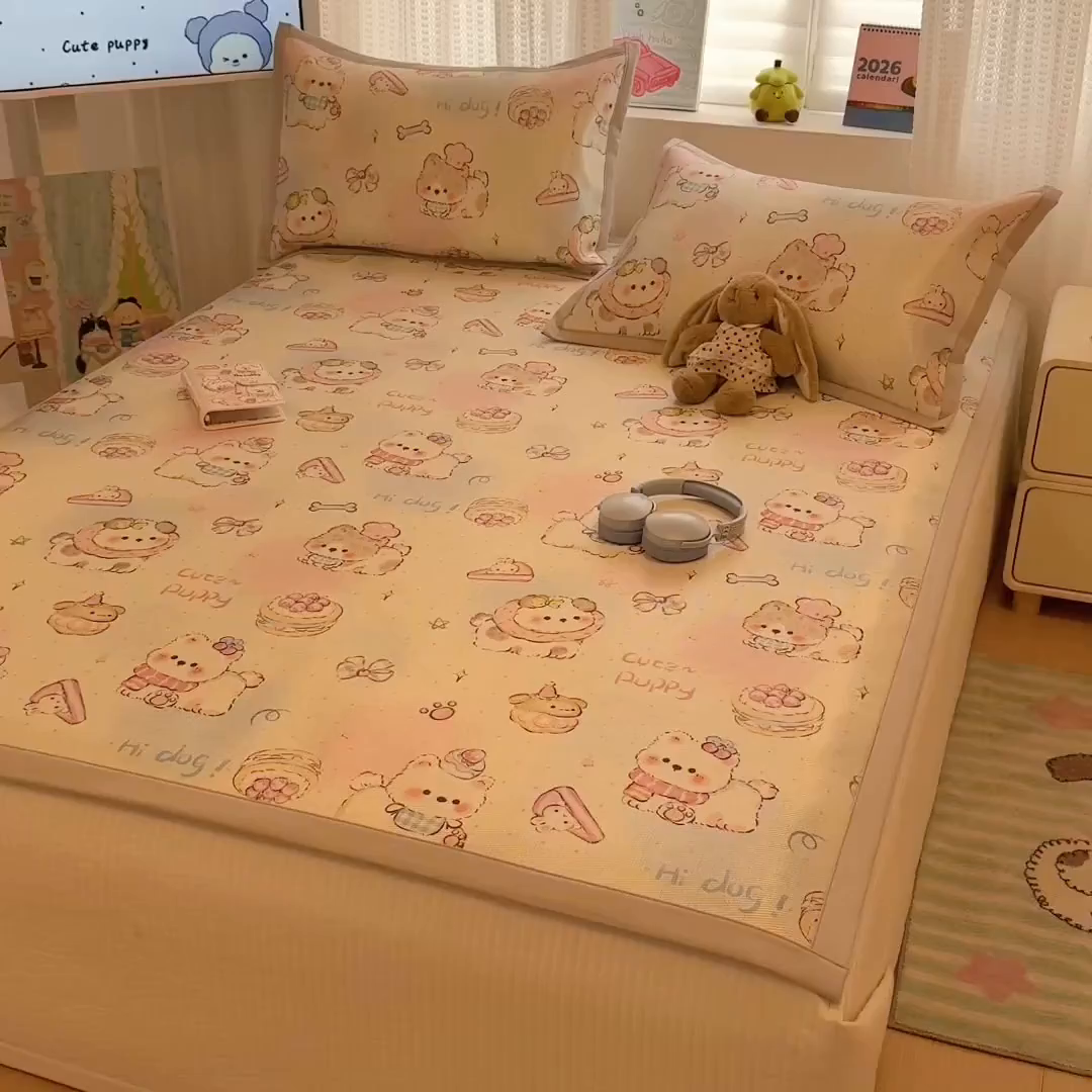 91家纺网 家纺一手货源 找家纺 懒猫家纺 2026新款250D数码印花宽边圆网冰丝凉席 奶芙小狗