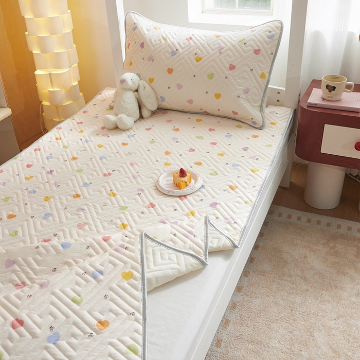 91家纺网 家纺一手货源 找家纺 舒居家纺 2026新款学生床全棉软床垫床盖 萌萌心语