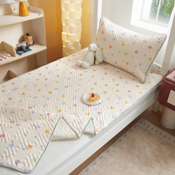 91家纺网 家纺一手货源 找家纺 舒居家纺 2026新款学生床全棉软床垫床盖 萌萌心语