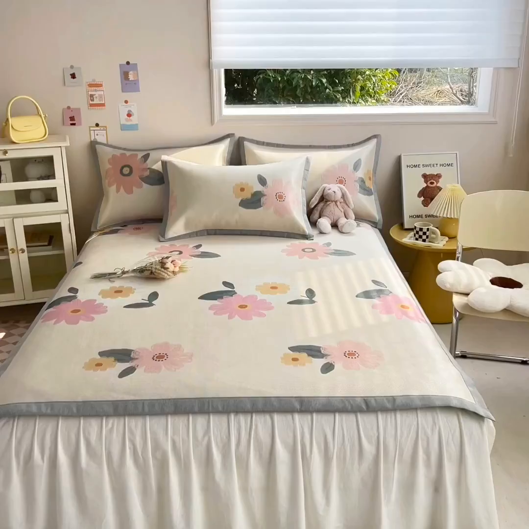 91家纺网 家纺一手货源 找家纺 懒猫家纺 2026新款250D数码印花宽边圆网冰丝凉席 清晨