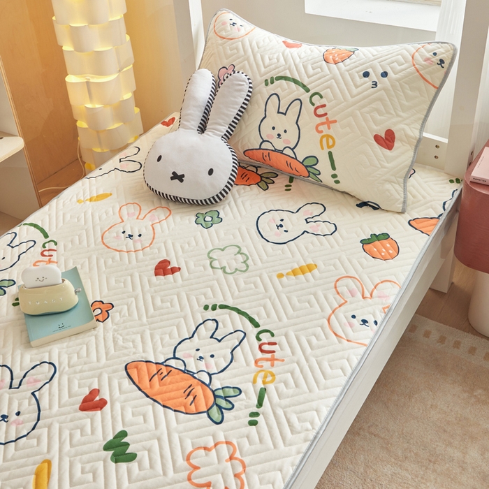 91家纺网 家纺一手货源 找家纺 舒居家纺 2026新款学生床全棉软床垫床盖 飞天萝卜