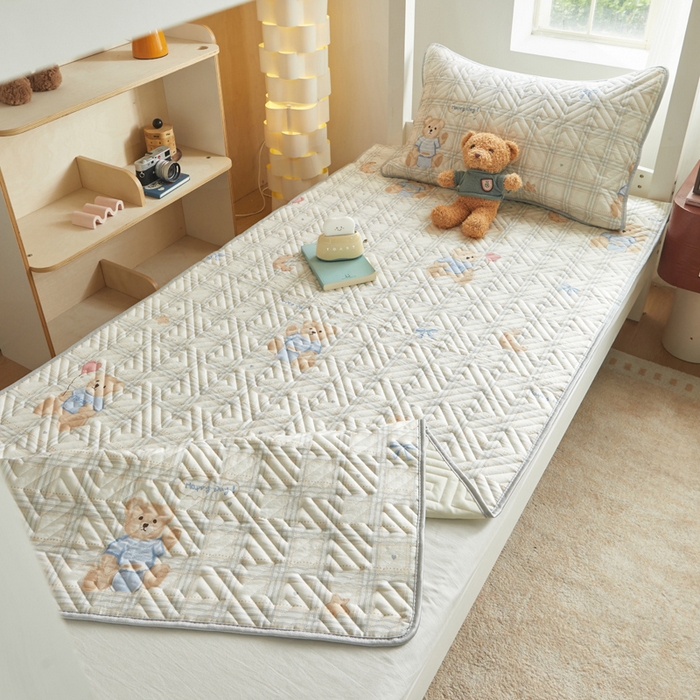 91家纺网 家纺一手货源 找家纺 舒居家纺 2026新款学生床全棉软床垫床盖 浮云初梦