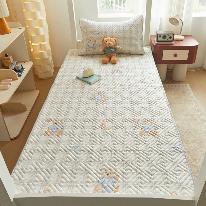 91家纺网 家纺一手货源 找家纺 舒居家纺 2026新款学生床全棉软床垫床盖 浮云初梦