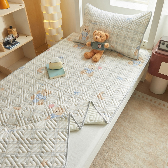 91家纺网 家纺一手货源 找家纺 舒居家纺 2026新款学生床全棉软床垫床盖 浮云初梦