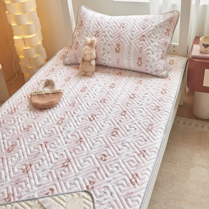 91家纺网 家纺一手货源 找家纺 舒居家纺 2026新款学生床全棉软床垫床盖 唐顿庄园