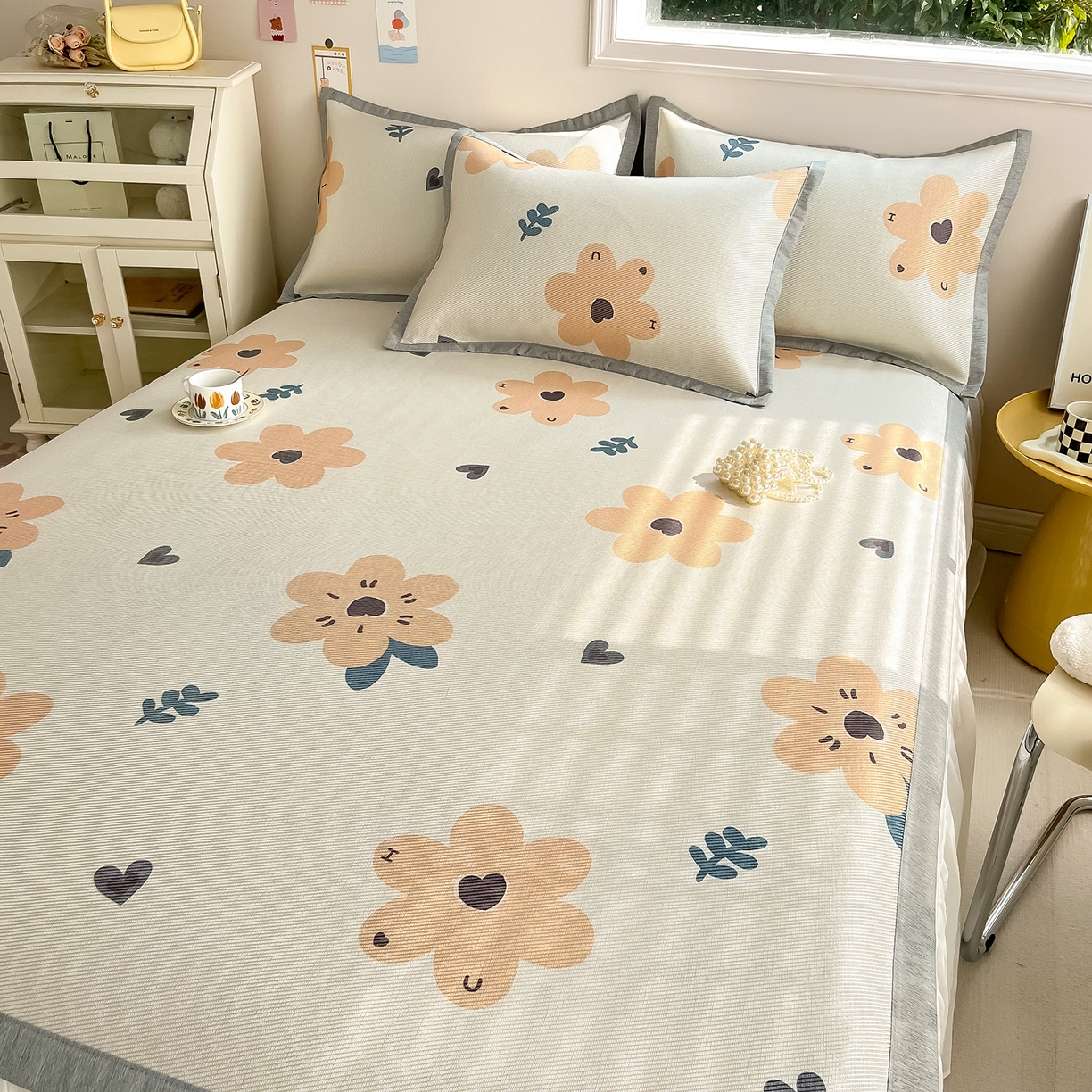 91家纺网 家纺一手货源 找家纺 懒猫家纺 2026新款250D数码印花宽边圆网冰丝凉席 邂逅