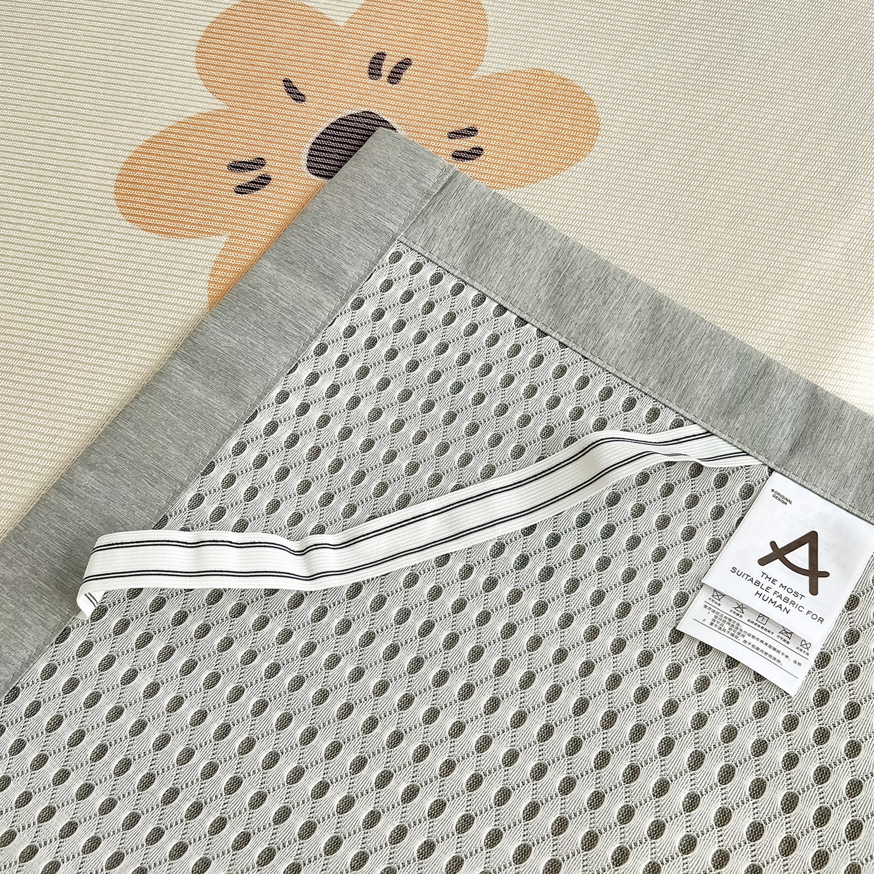 91家纺网 家纺一手货源 找家纺 懒猫家纺 2026新款250D数码印花宽边圆网冰丝凉席 邂逅