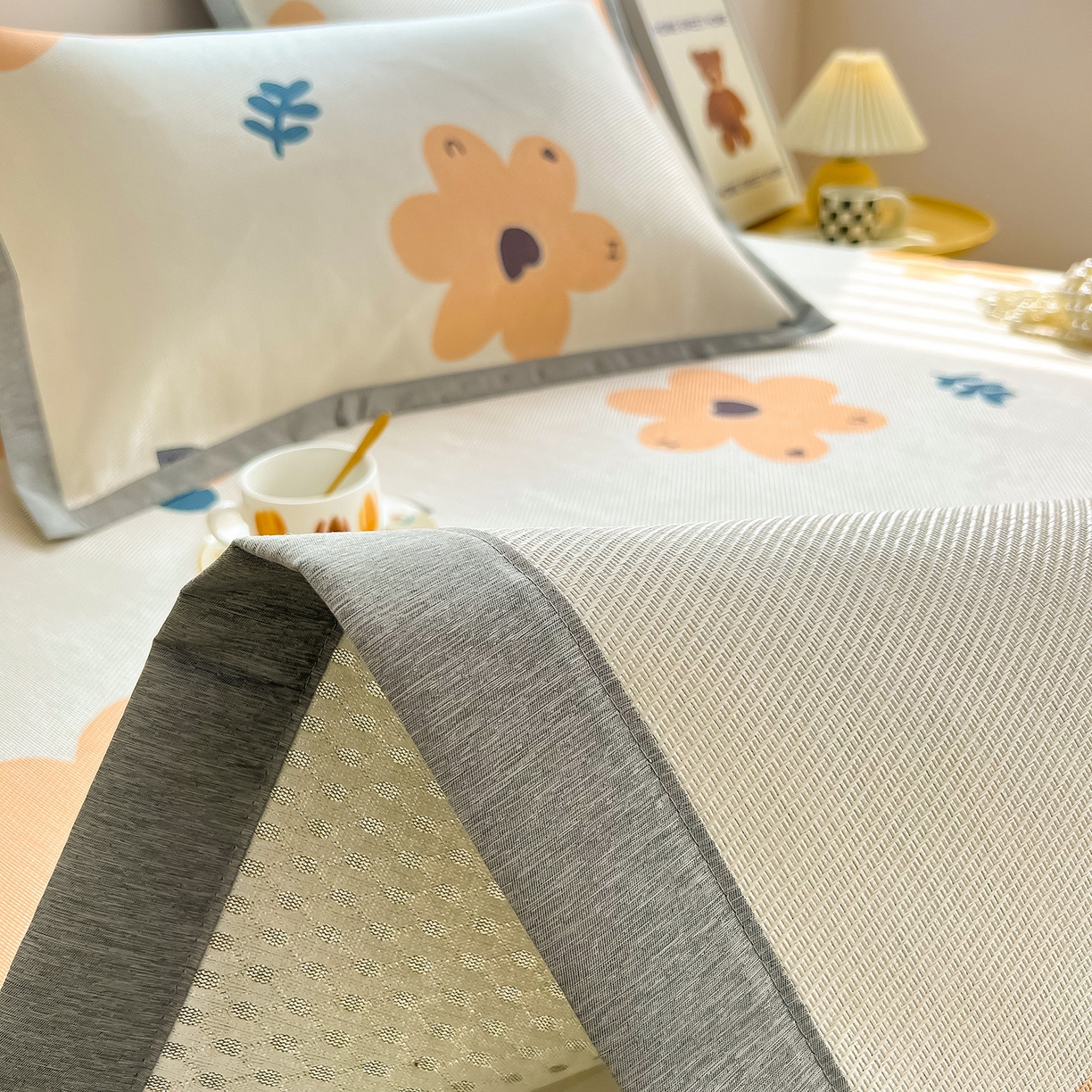 91家纺网 家纺一手货源 找家纺 懒猫家纺 2026新款250D数码印花宽边圆网冰丝凉席 邂逅