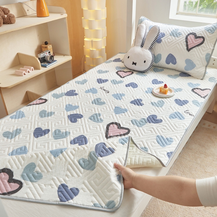 91家纺网 家纺一手货源 找家纺 舒居家纺 2026新款学生床全棉软床垫床盖 心心颜颜