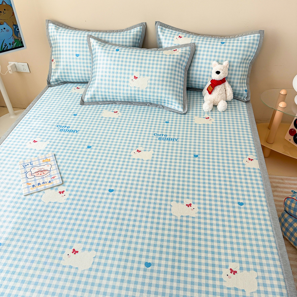 91家纺网 家纺一手货源 找家纺 懒猫家纺 2026新款250D数码印花宽边圆网冰丝凉席 心心小兔