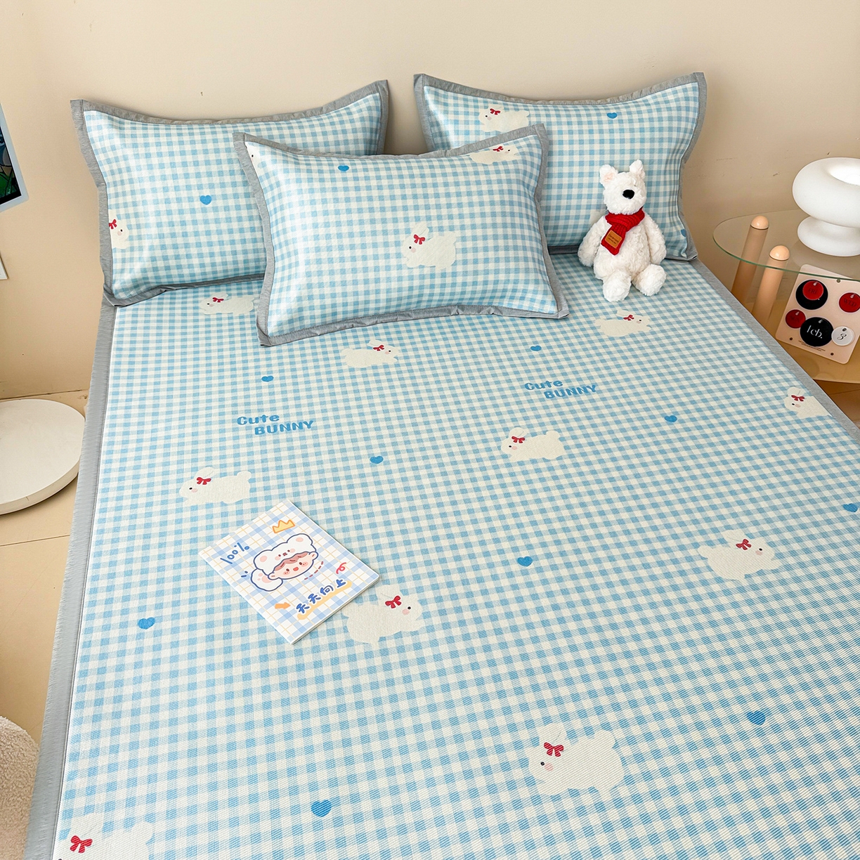 91家纺网 家纺一手货源 找家纺 懒猫家纺 2026新款250D数码印花宽边圆网冰丝凉席 心心小兔