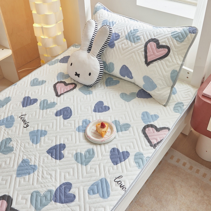 91家纺网 家纺一手货源 找家纺 舒居家纺 2026新款学生床全棉软床垫床盖 心心颜颜