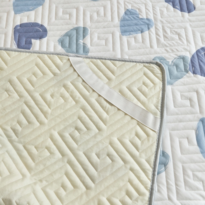 91家纺网 家纺一手货源 找家纺 舒居家纺 2026新款学生床全棉软床垫床盖 心心颜颜