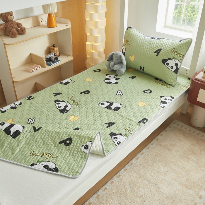 91家纺网 家纺一手货源 找家纺 舒居家纺 2026新款学生床全棉软床垫床盖 熊猫宝贝