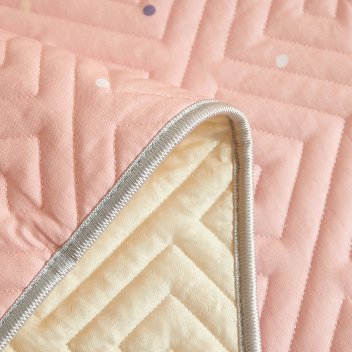 91家纺网 家纺一手货源 找家纺 舒居家纺 2026新款学生床全棉软床垫床盖 月之心