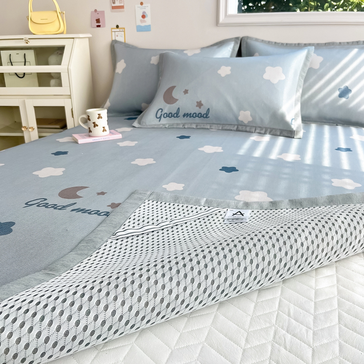 91家纺网 家纺一手货源 找家纺 懒猫家纺 2026新款250D数码印花宽边圆网冰丝凉席 星月湾