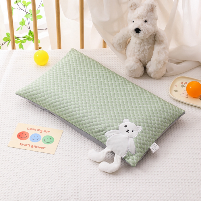 91家纺网 家纺一手货源 找家纺 （总）仁宇枕业 2026新款冰豆豆凉豆豆婴幼儿卡通长腿熊系列荞麦芯棉花芯乳胶枕头枕芯