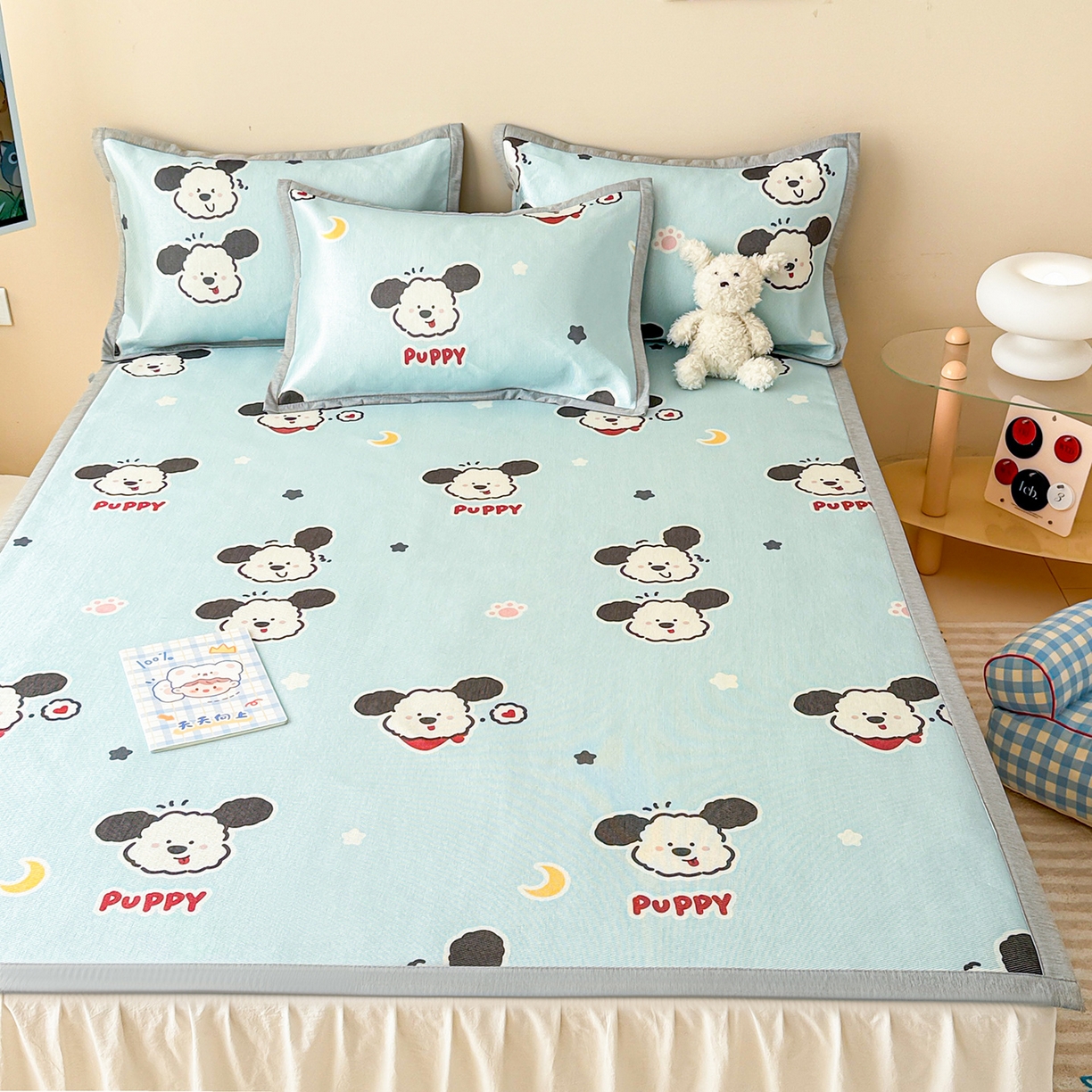 91家纺网 家纺一手货源 找家纺 懒猫家纺 2026新款250D数码印花宽边圆网冰丝凉席 星月小狗-蓝