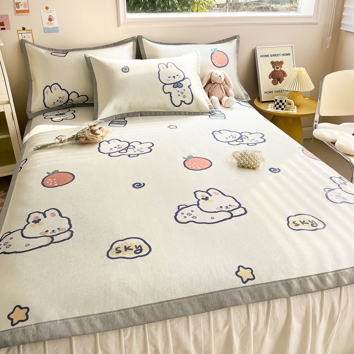 91家纺网 家纺一手货源 找家纺 懒猫家纺 2026新款250D数码印花宽边圆网冰丝凉席 元气兔