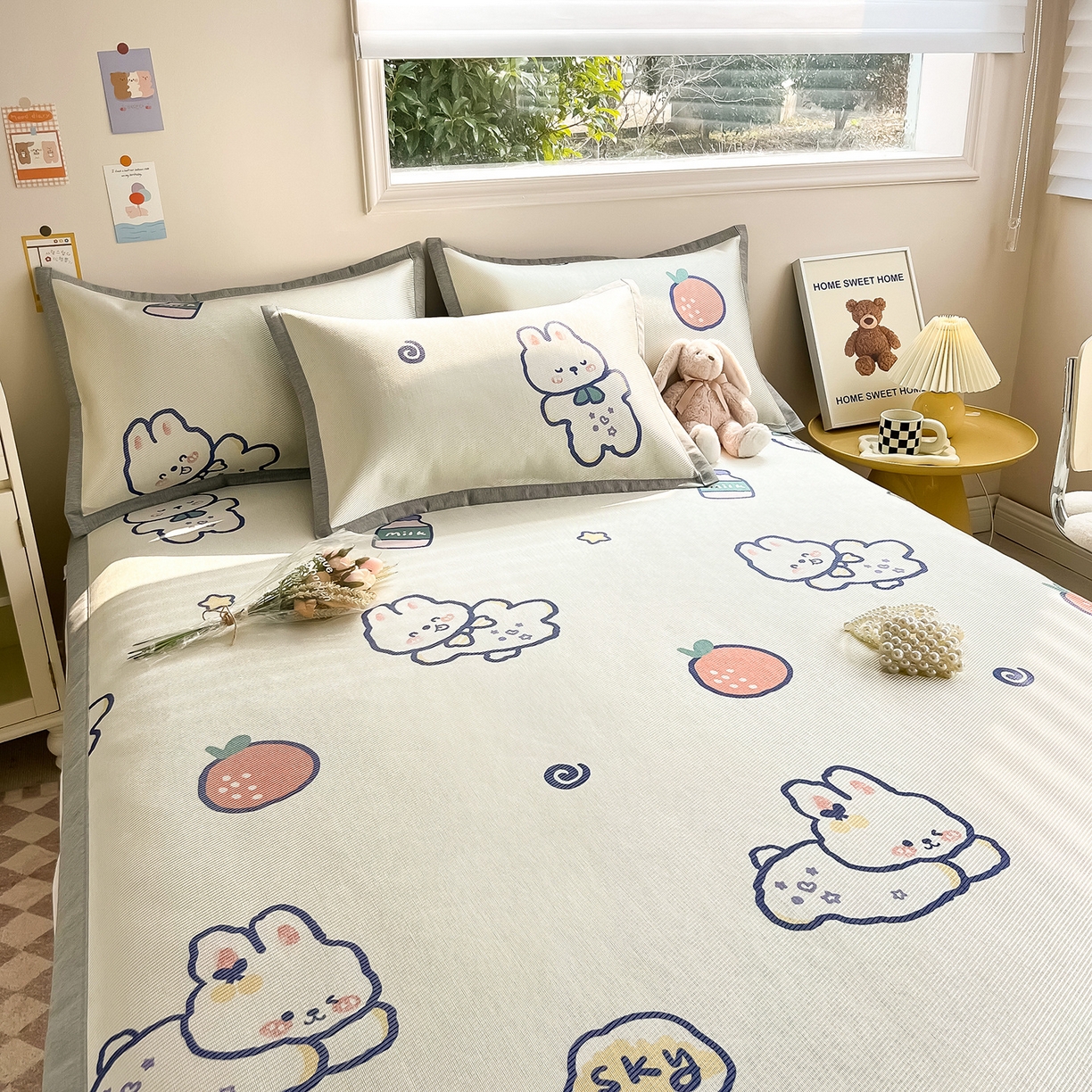 91家纺网 家纺一手货源 找家纺 懒猫家纺 2026新款250D数码印花宽边圆网冰丝凉席 元气兔