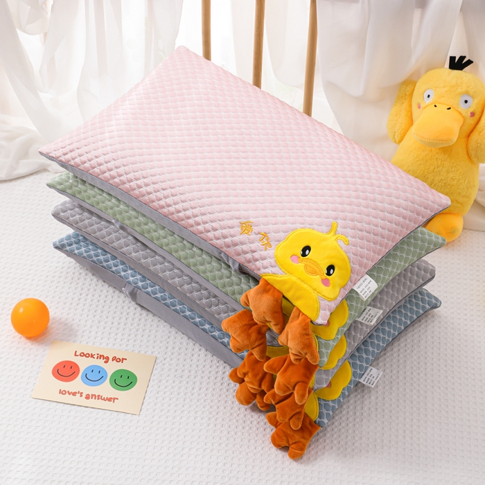 91家纺网 家纺一手货源 找家纺 （总）仁宇枕业 2026新款冰豆豆凉豆豆婴幼儿卡通黄小鸭荞麦芯棉花芯乳胶枕头枕芯