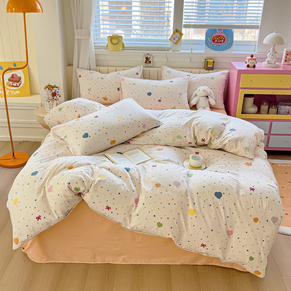 91家纺网 家纺一手货源 找家纺 找底底家纺 2026新款泡泡棉小清新双层纱床裙款四件套 波点爱心