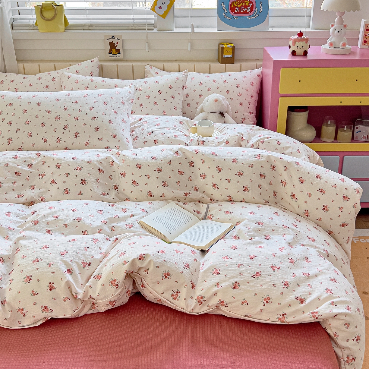 91家纺网 家纺一手货源 找家纺 找底底家纺 2026新款泡泡棉小清新双层纱床裙款四件套 春不晚