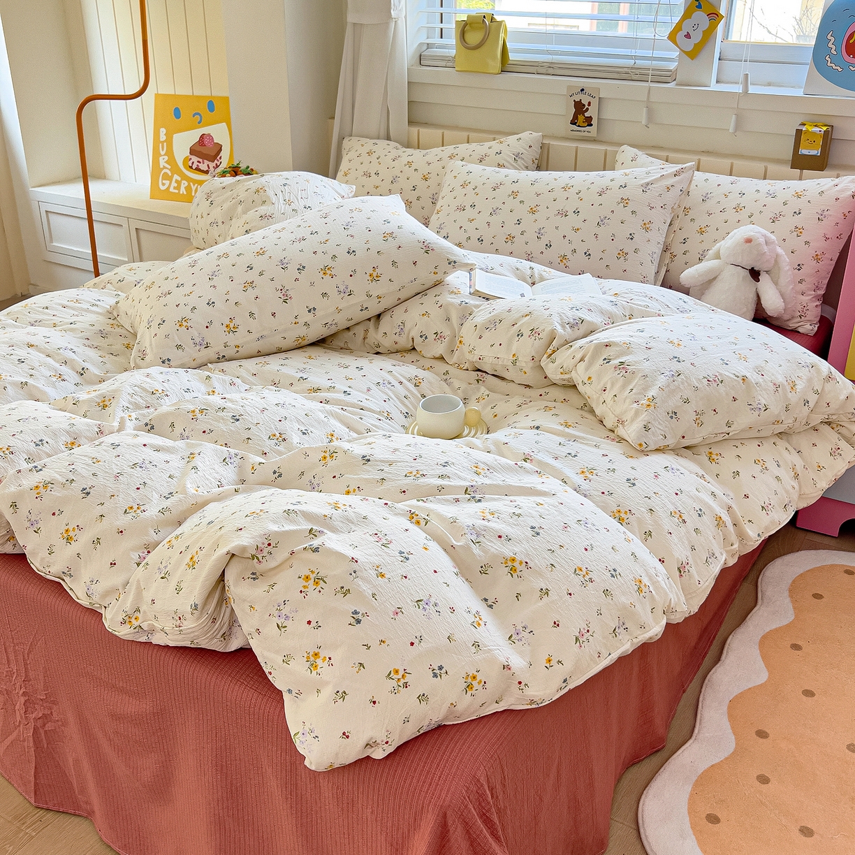 91家纺网 家纺一手货源 找家纺 找底底家纺 2026新款泡泡棉小清新双层纱床裙款四件套 花沐