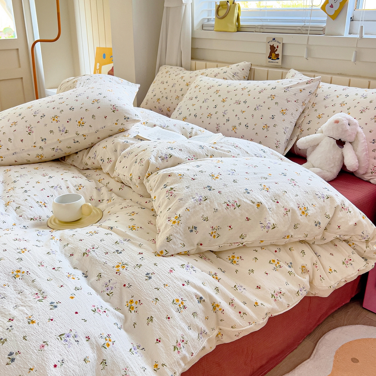 91家纺网 家纺一手货源 找家纺 找底底家纺 2026新款泡泡棉小清新双层纱床裙款四件套 花沐