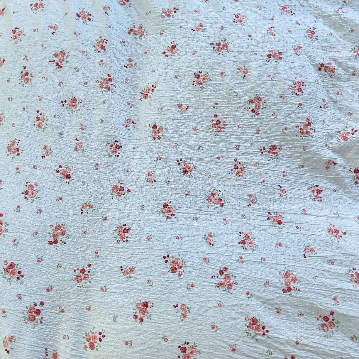 91家纺网 家纺一手货源 找家纺 找底底家纺 2026新款泡泡棉小清新双层纱床裙款四件套 兰蔻