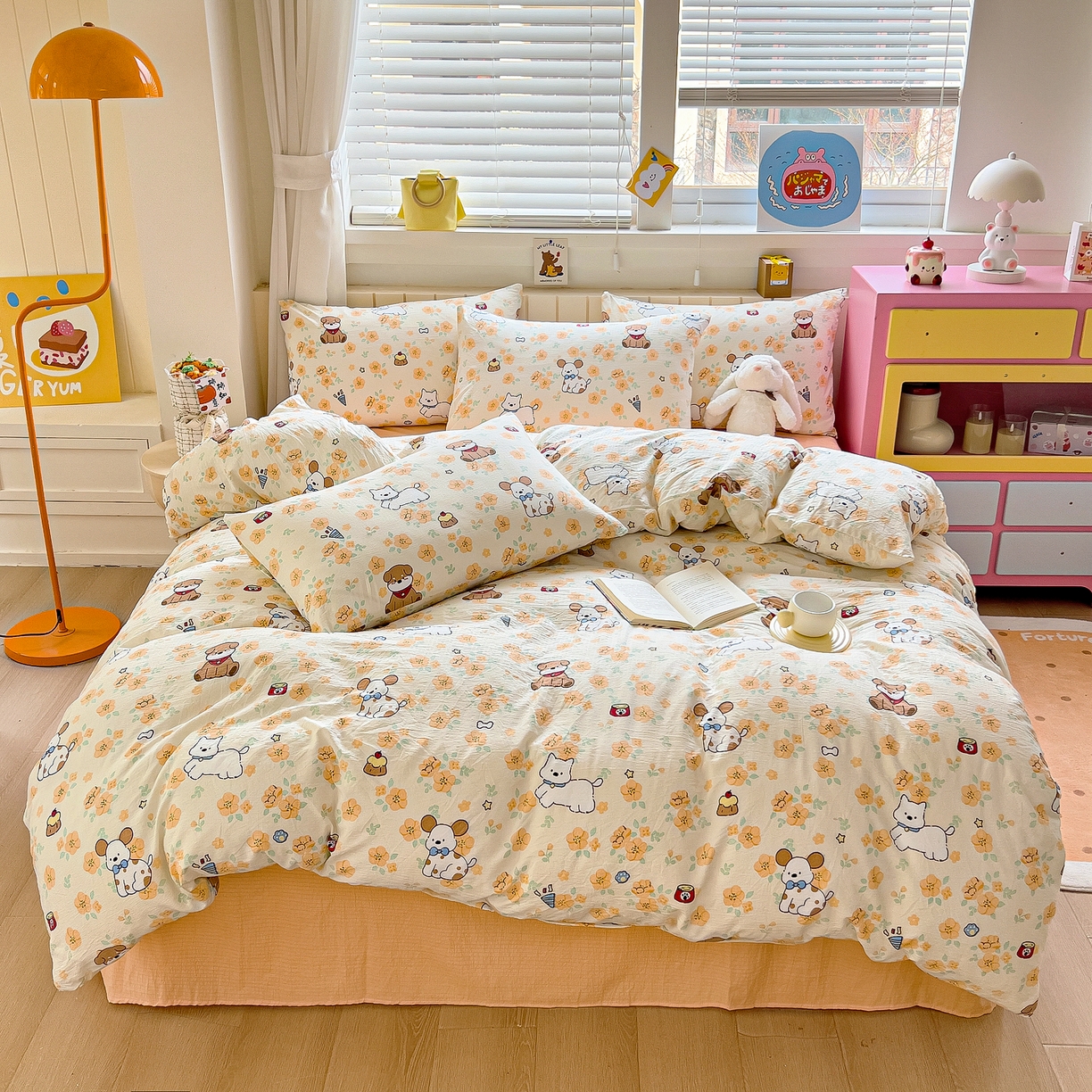 91家纺网 家纺一手货源 找家纺 找底底家纺 2026新款泡泡棉小清新双层纱床裙款四件套 萌宠拾光