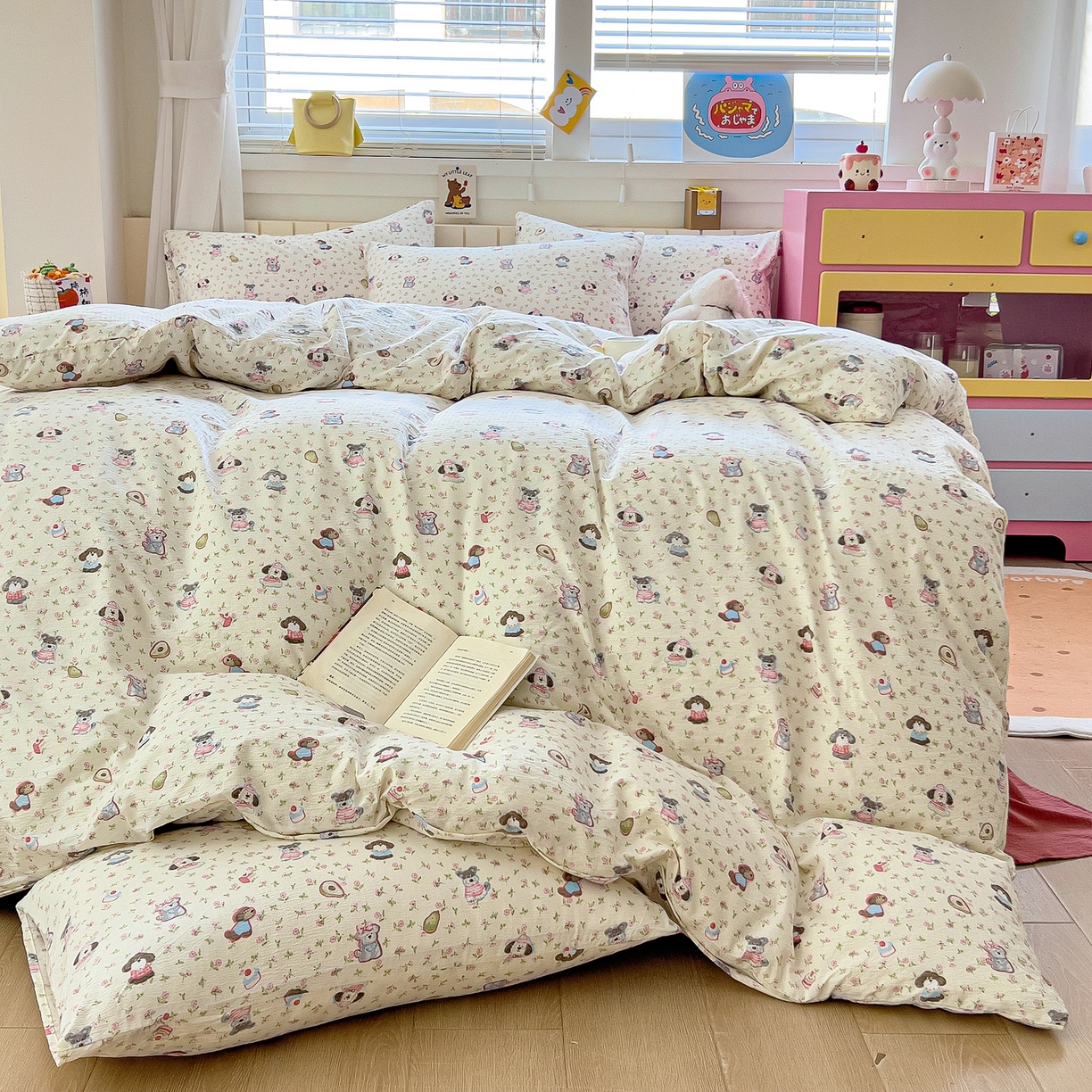 91家纺网 家纺一手货源 找家纺 找底底家纺 2026新款泡泡棉小清新双层纱床裙款四件套 西高地