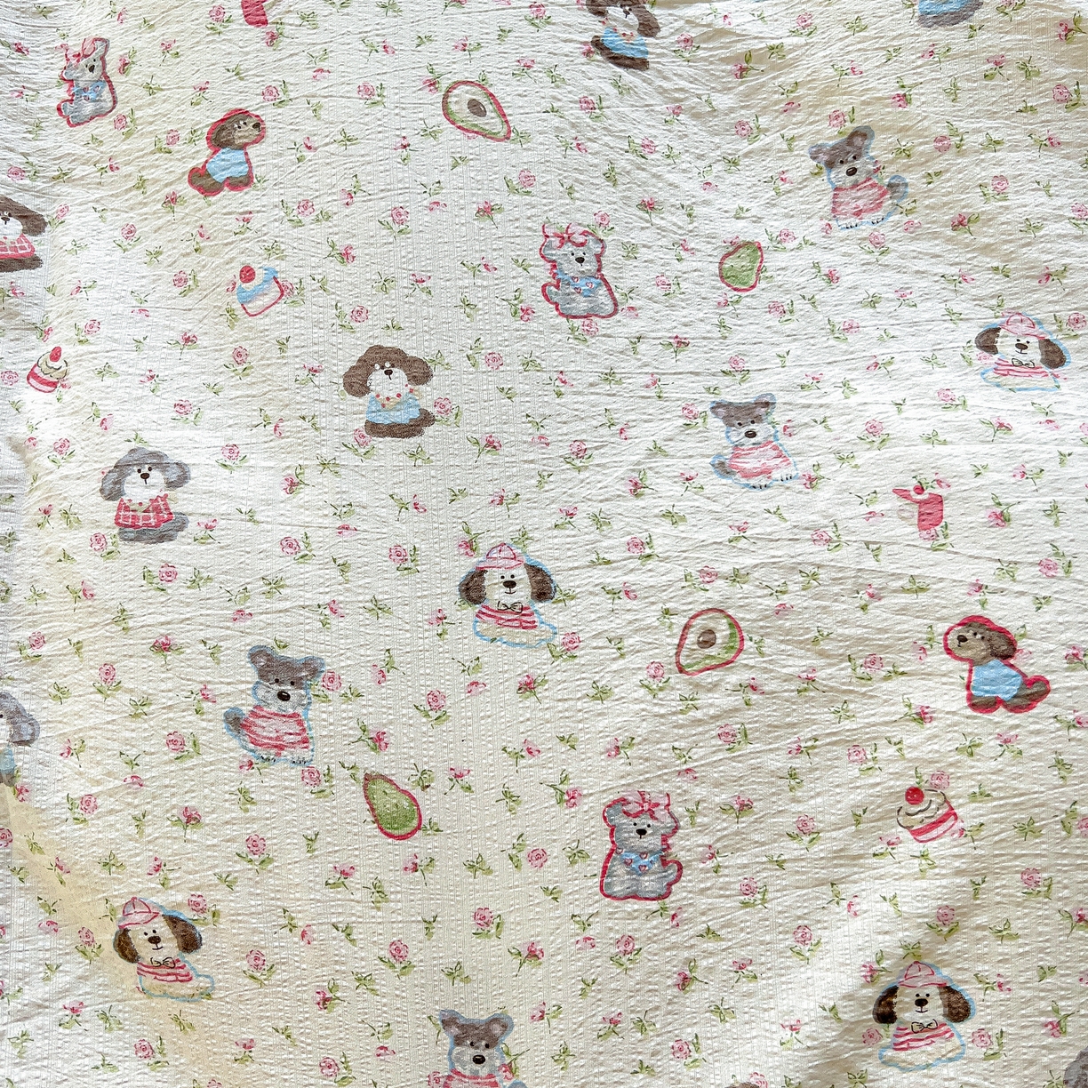 91家纺网 家纺一手货源 找家纺 找底底家纺 2026新款泡泡棉小清新双层纱床裙款四件套 西高地